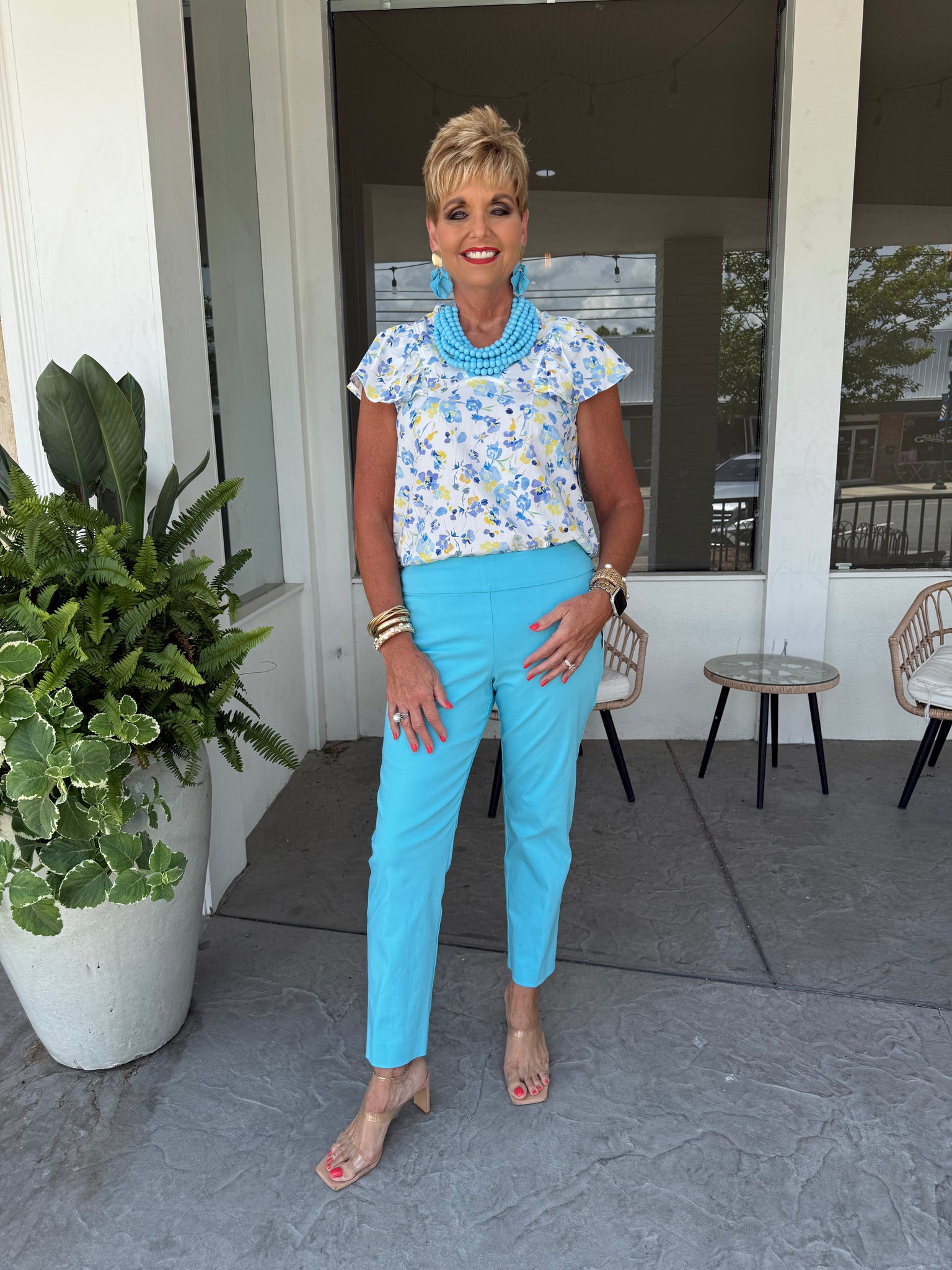 FLORAL RUFFLE V-NECK - BLUE/PURPLE