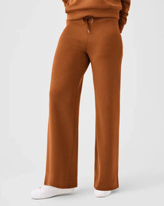 Spanx Airessentials Wide Leg Pant - Butterscotch – Mine and Yours