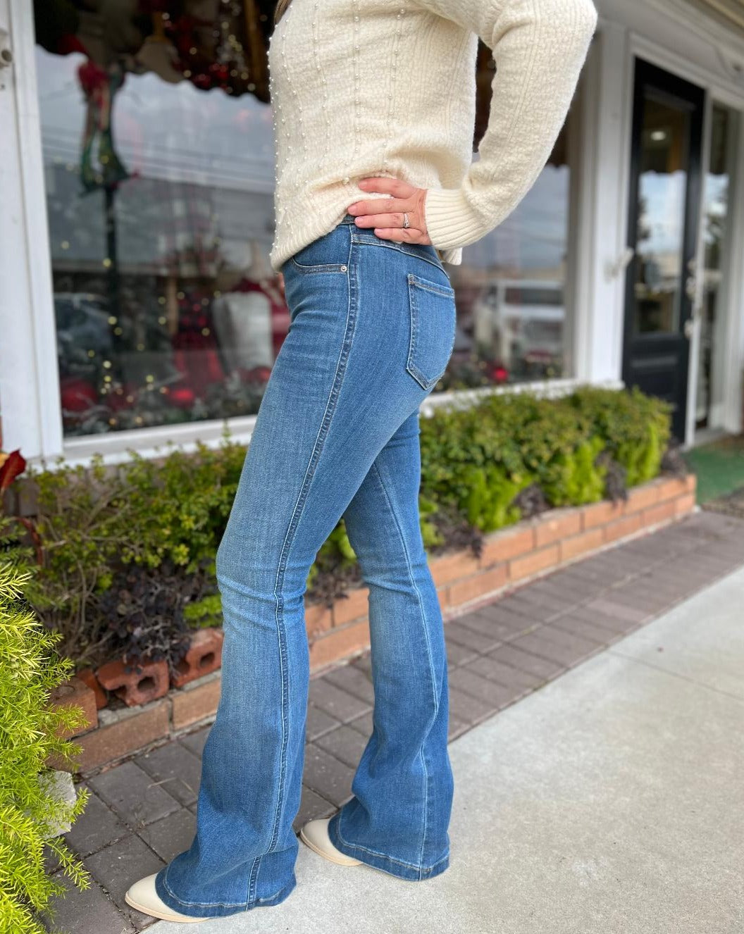 Indigo flared jeans top